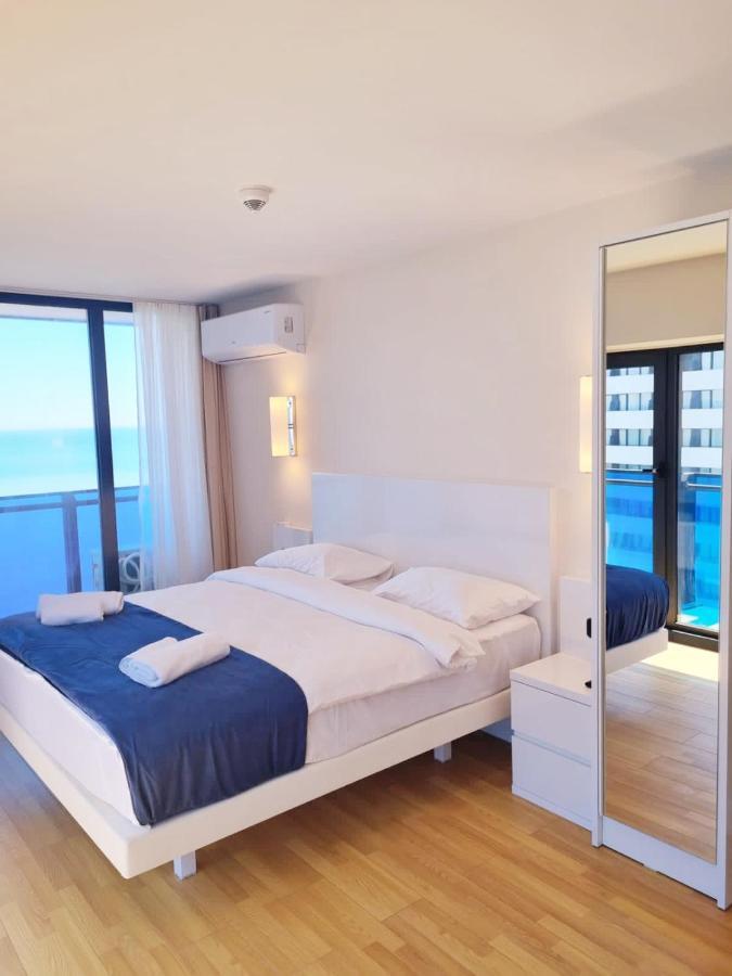 D Block Of New Luxurious Orbi City Batum Dış mekan fotoğraf